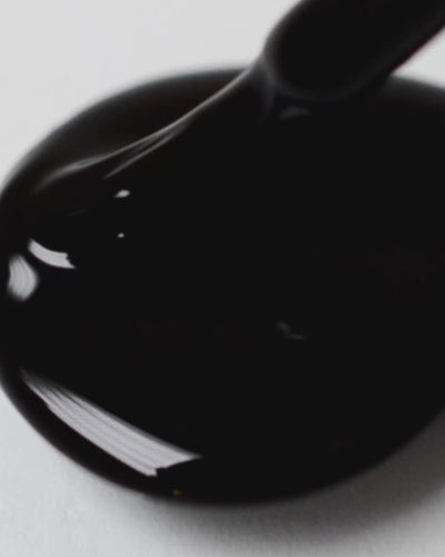 jet black nail polish drop by sienna